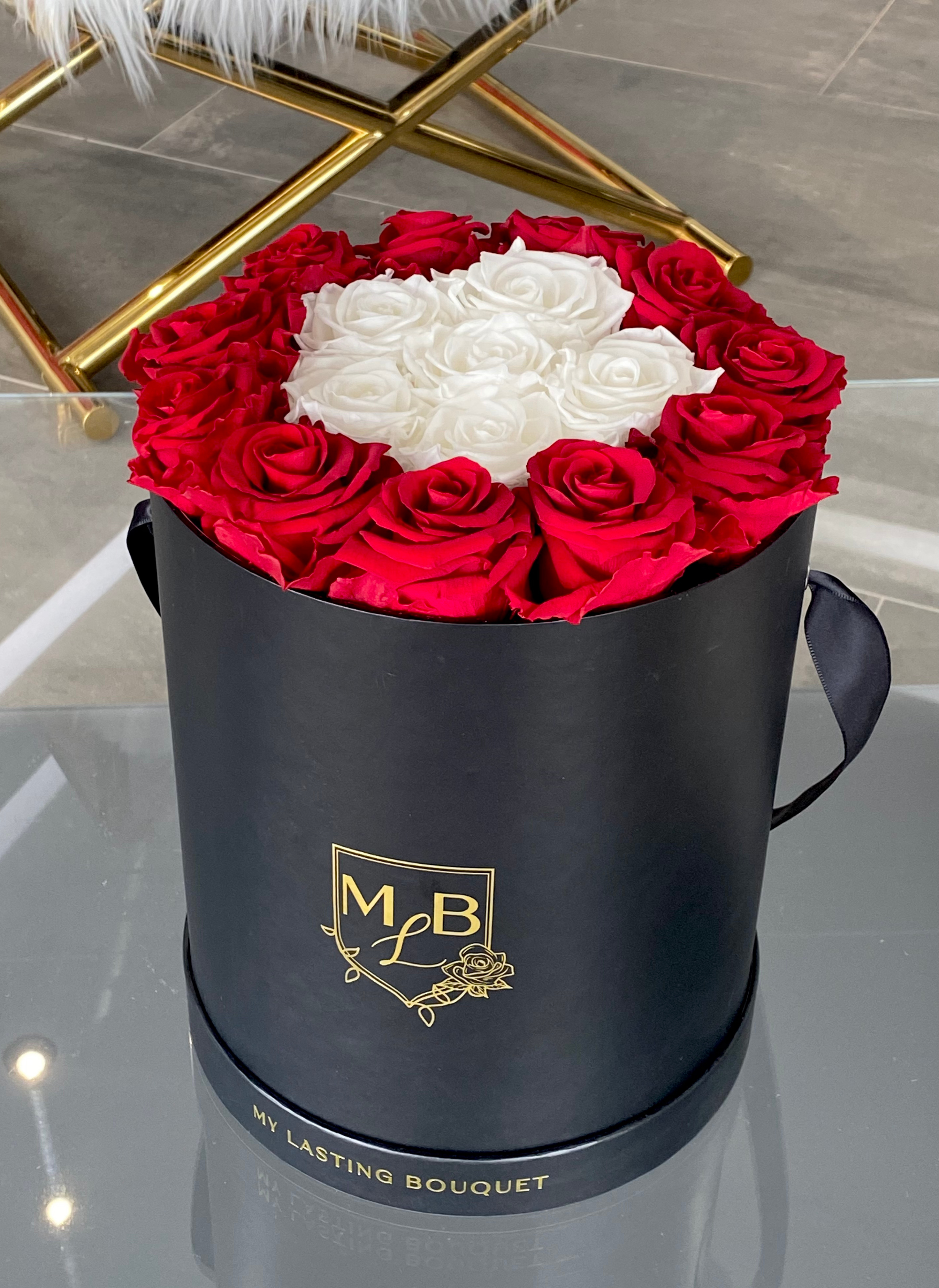 Round Rose Box- Red & White - My Lasting Bouquet