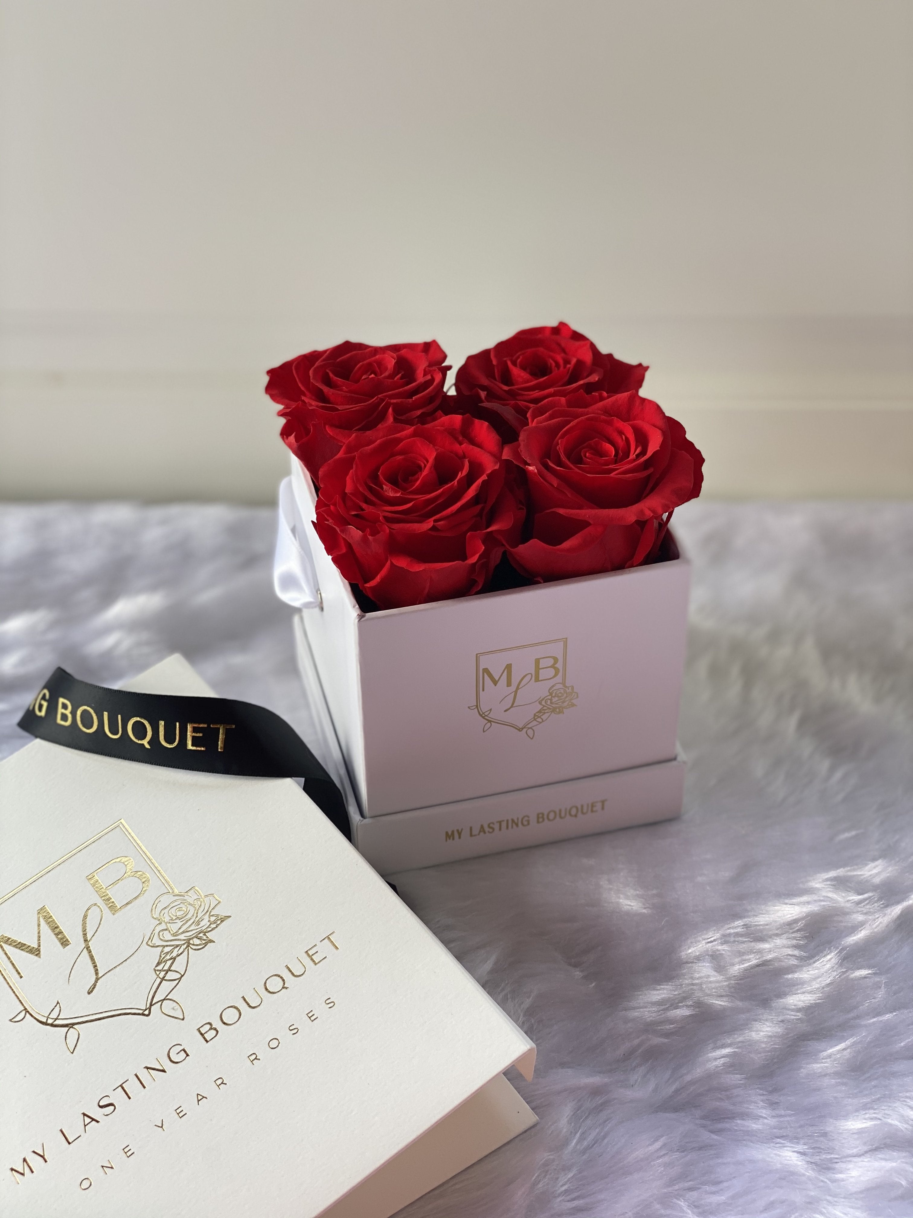 Petit- Red Roses - My Lasting Bouquet